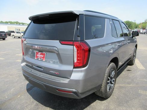 Certified 2021 GMC Yukon AT4 w/ AT4 Premium Plus Package AWD/4WD image 7