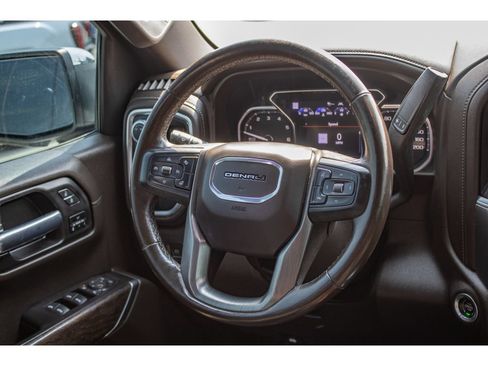 Used 2021 GMC Sierra 1500 Denali w/ Technology Package AWD/4WD image 37
