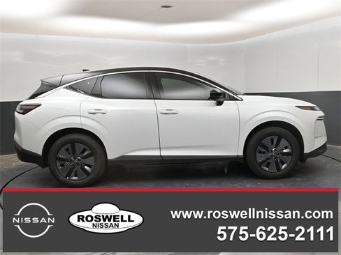 New 2025 Nissan Murano SL image 1