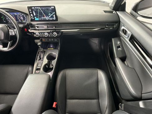 Certified 2024 Honda Civic Sport Touring image 32