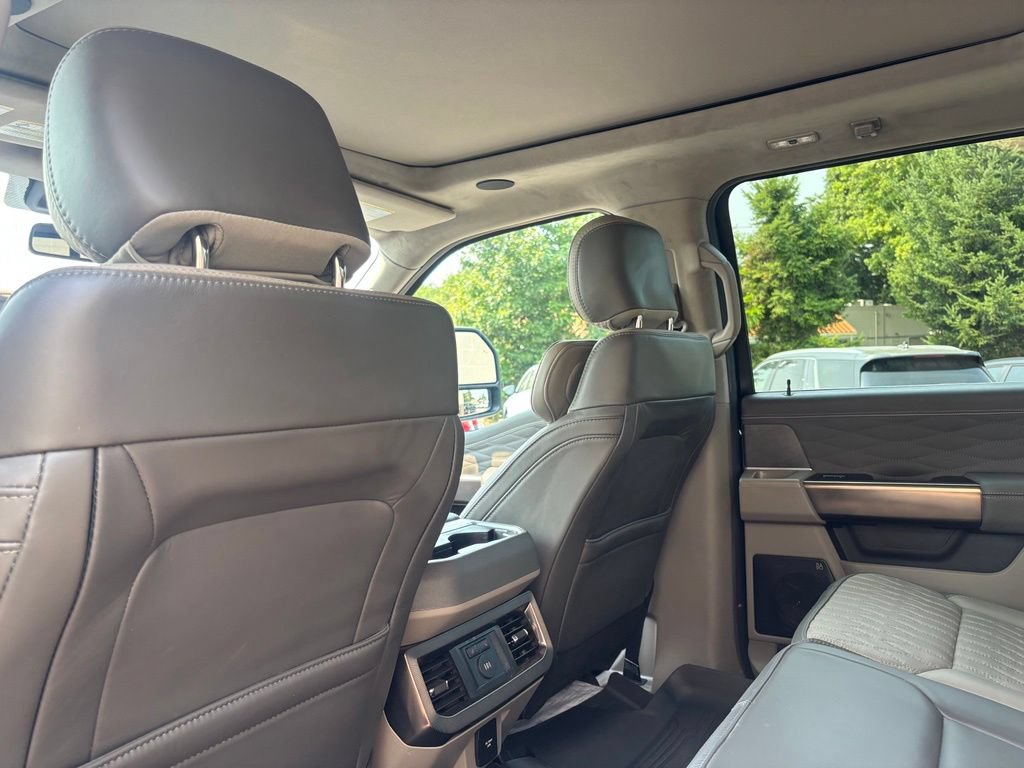 Used 2026 Ford F350 Platinum w/ Platinum Plus Package AWD/4WD image 22
