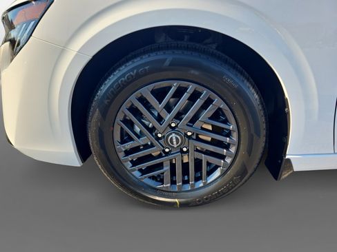 New 2026 Nissan Sentra SV w/ SV Convenience Package image 9