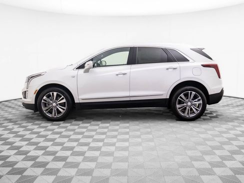 New 2026 Cadillac XT5 Premium Luxury w/ Driver Assist Package image 2