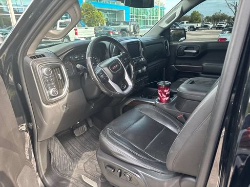 Used 2019 GMC Sierra 1500 SLT w/ SLT Premium Package AWD/4WD image 3
