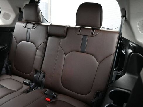 Used 2024 Honda Pilot Elite image 21