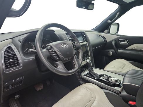 Used 2020 INFINITI QX80 Limited w/ All-Season Package image 10