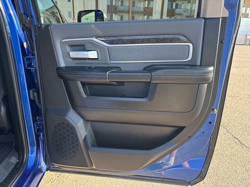 Used 2019 RAM 2500 Big Horn image 34