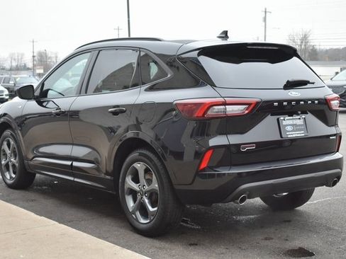 Used 2023 Ford Escape ST-Line image 10