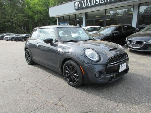 Used 2020 MINI Cooper S FWD image 3
