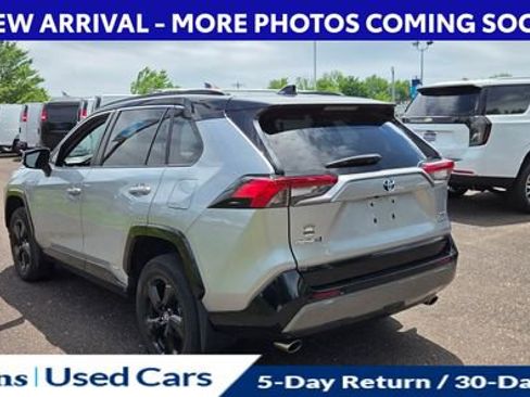 Used 2021 Toyota RAV4 XSE AWD/4WD image 6