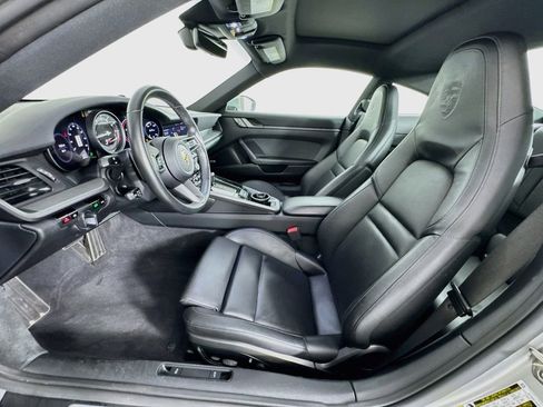 Used 2020 Porsche 911 Carrera RWD image 12