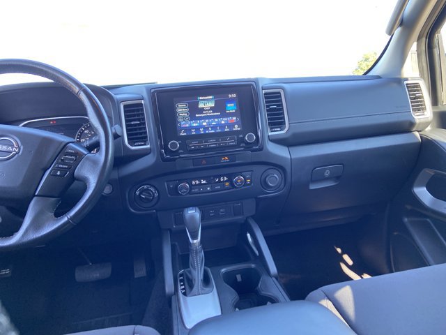 Used 2022 Nissan Frontier SV w/ Technology Package AWD/4WD image 15