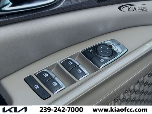 New 2026 Kia Carnival EX FWD image 23