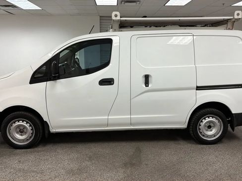 Used 2015 Chevrolet City Express LT FWD image 2