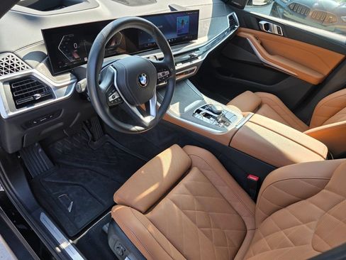 Used 2025 BMW X5 sDrive40i w/ Premium Package RWD image 9