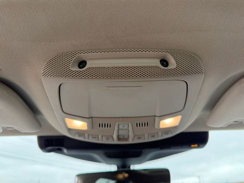 Used 2023 Lincoln Nautilus Reserve image 25