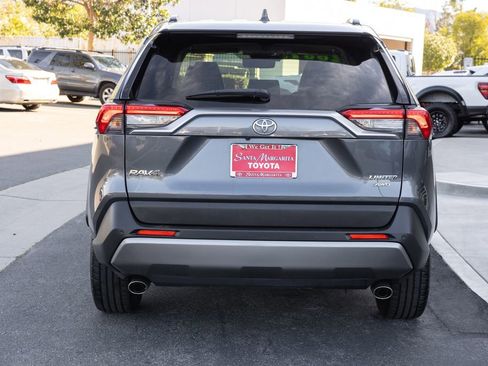 Certified 2020 Toyota RAV4 Limited image 6