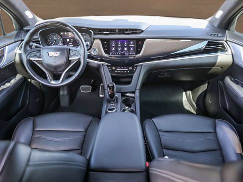 Certified 2024 Cadillac XT6 Sport w/ Platinum Package AWD/4WD image 27