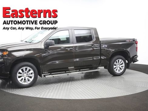 Used 2020 Chevrolet Silverado 1500 Custom w/ Custom Value Package AWD/4WD image 57