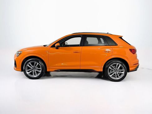 Used 2025 Audi Q3 2.0T Premium w/ Convenience Package AWD/4WD image 2