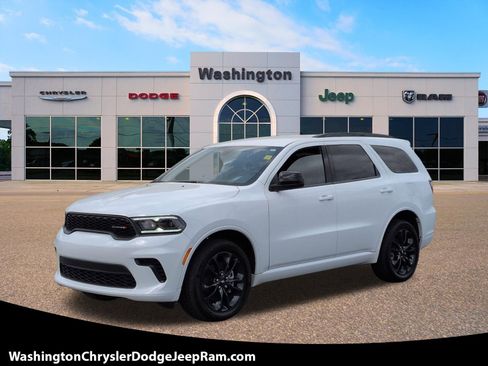 Certified 2025 Dodge Durango GT w/ Blacktop Package AWD/4WD image 1
