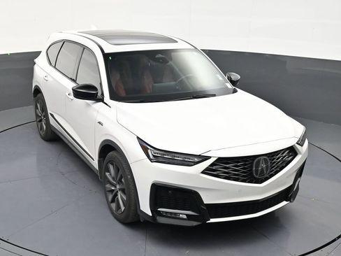 Used 2025 Acura MDX A-Spec AWD/4WD image 18