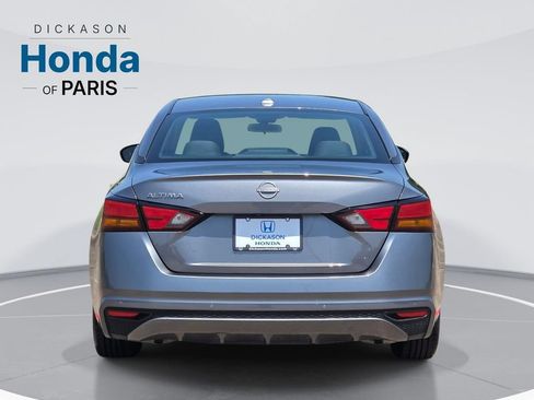 Used 2025 Nissan Altima 2.5 SV FWD image 6