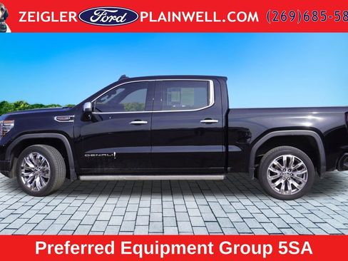 Used 2022 GMC Sierra 1500 Denali w/ Denali Reserve Package AWD/4WD image 2