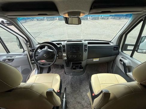 Used 2016 Mercedes-Benz Sprinter 3500 image 20