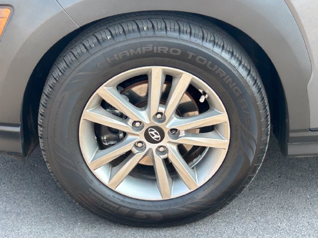 Used 2021 Hyundai Kona SE FWD image 11