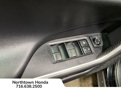 Used 2020 Toyota RAV4 TRD Off-Road image 19