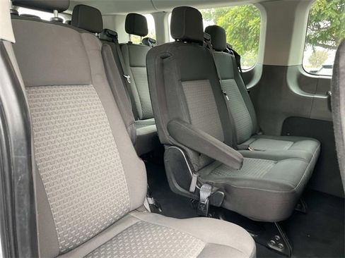 Certified 2022 Ford Transit 350 XLT image 32
