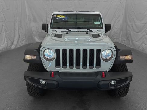 Used 2018 Jeep Wrangler Rubicon AWD/4WD image 2