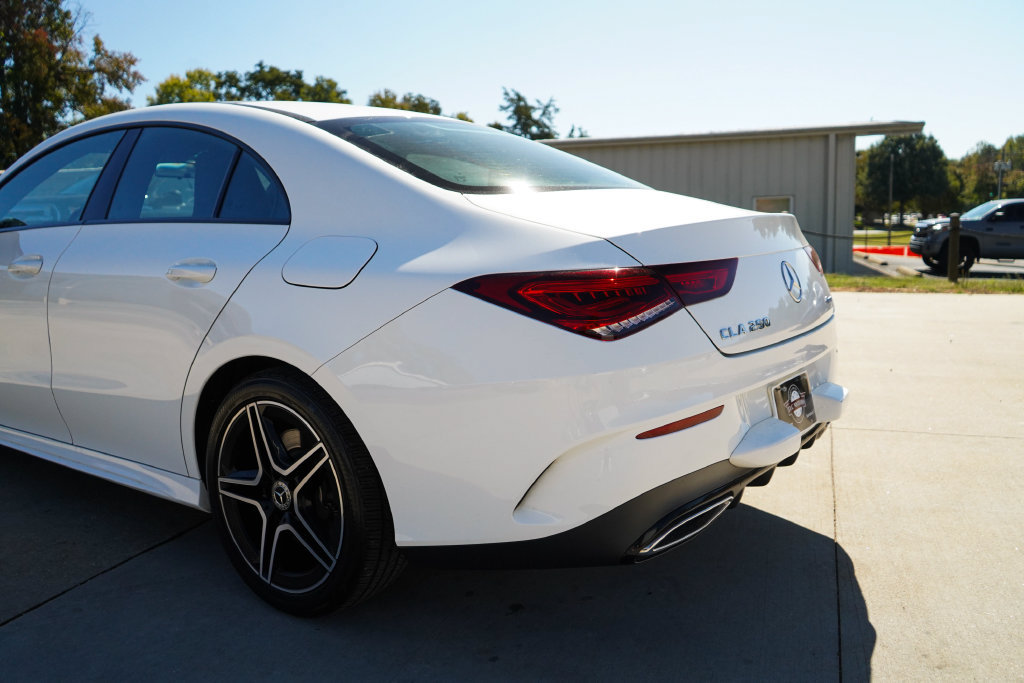 Used 2022 Mercedes-Benz CLA 250 4MATIC image 21