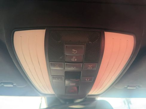 Used 2016 Mercedes-Benz CLS 400 4MATIC w/ Premium 2 Package image 23