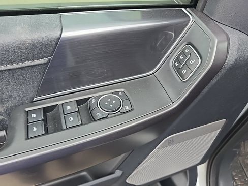 Used 2026 Ford F150 Lariat AWD/4WD image 9