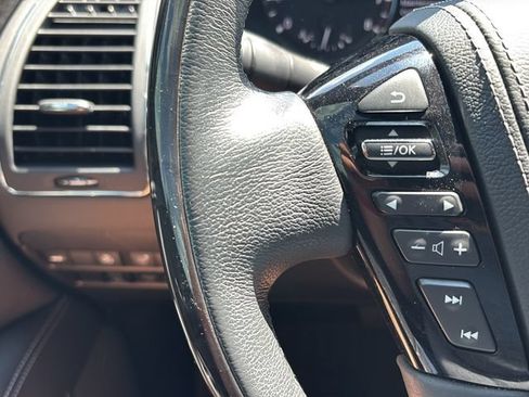 Used 2023 INFINITI QX80 Sensory w/ All-Season Package AWD/4WD image 26