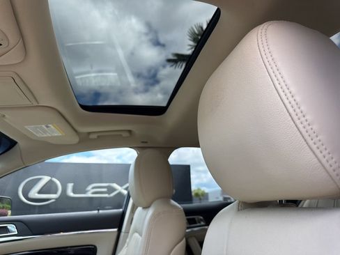 Used 2015 Lincoln MKS AWD w/ Equipment Group 101A image 14