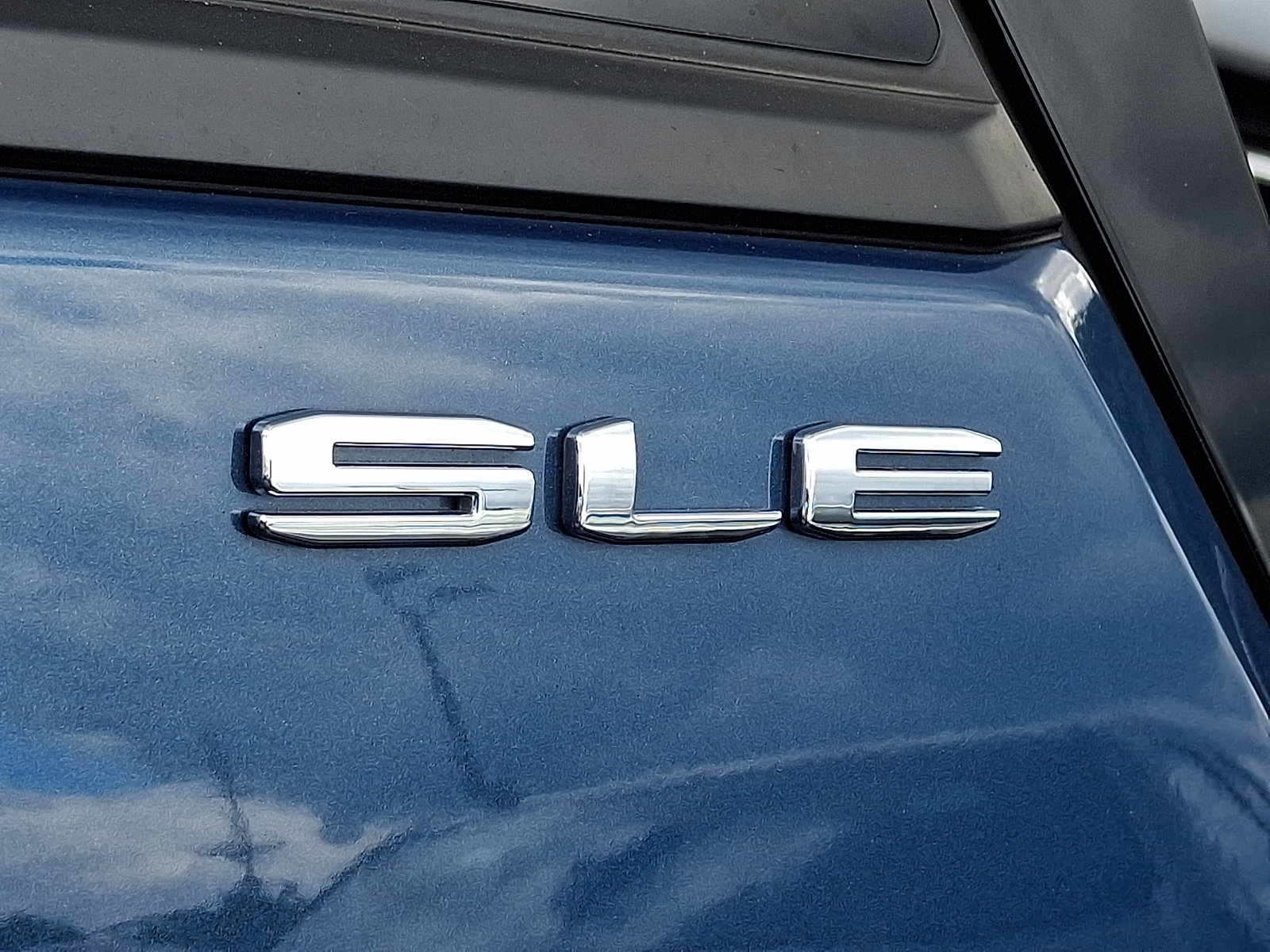 Used 2024 GMC Terrain SLE w/ Driver Convenience Package AWD/4WD image 31
