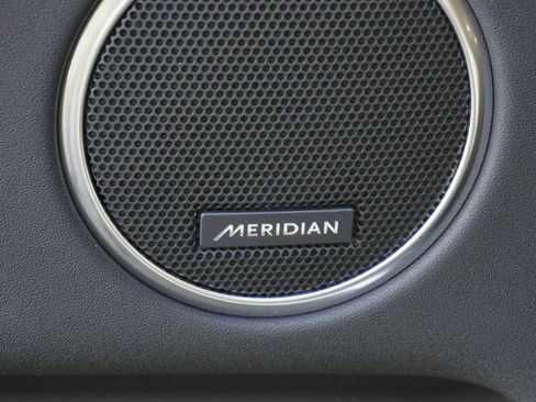 Used 2025 Land Rover Discovery Sport S AWD/4WD image 11