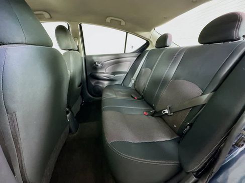 Used 2015 Nissan Versa SV image 13