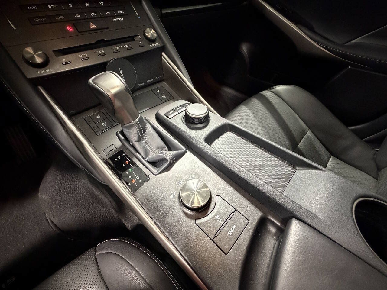 Used 2019 Lexus IS 300 AWD w/ Premium Package image 24