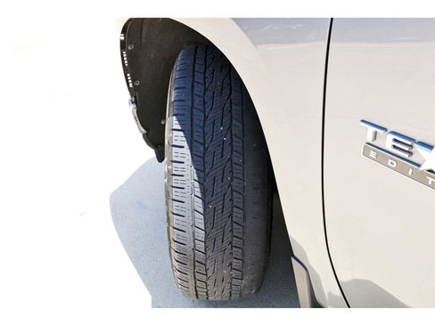 Used 2020 Chevrolet Silverado 1500 LT w/ Texas Edition RWD image 27