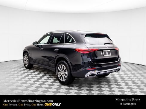 New 2025 Mercedes-Benz GLC 300 4MATIC image 3