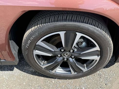 Used 2025 Lexus UX 300h AWD image 7