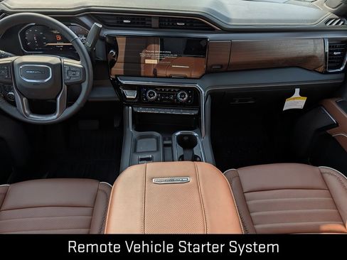 New 2026 GMC Sierra 2500 Denali Ultimate AWD/4WD image 12