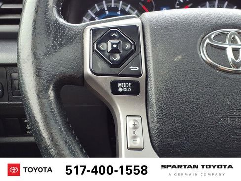 Used 2018 Toyota 4Runner Limited AWD/4WD image 19