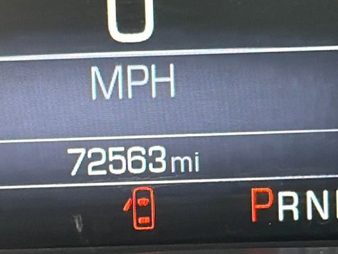 Used 2016 GMC Canyon SLE w/ All Terrain Package image 28