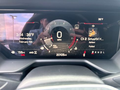 Used 2024 GMC Acadia Elevation image 33