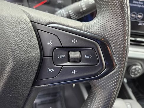 Used 2024 Chevrolet Trax LS FWD image 32